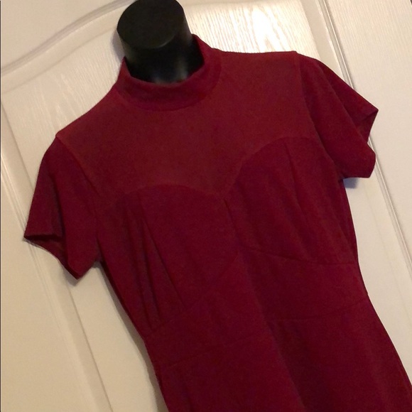 🆕➕Mesh Inset Hi Low Dress - Picture 4 of 6